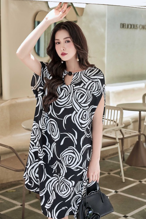 Sixdo Black Woven Loose Dress